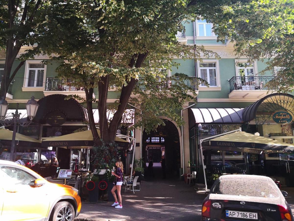 Затишні Апартаменти, Вулиця Дерибасівська, 13 Odessa Luaran gambar