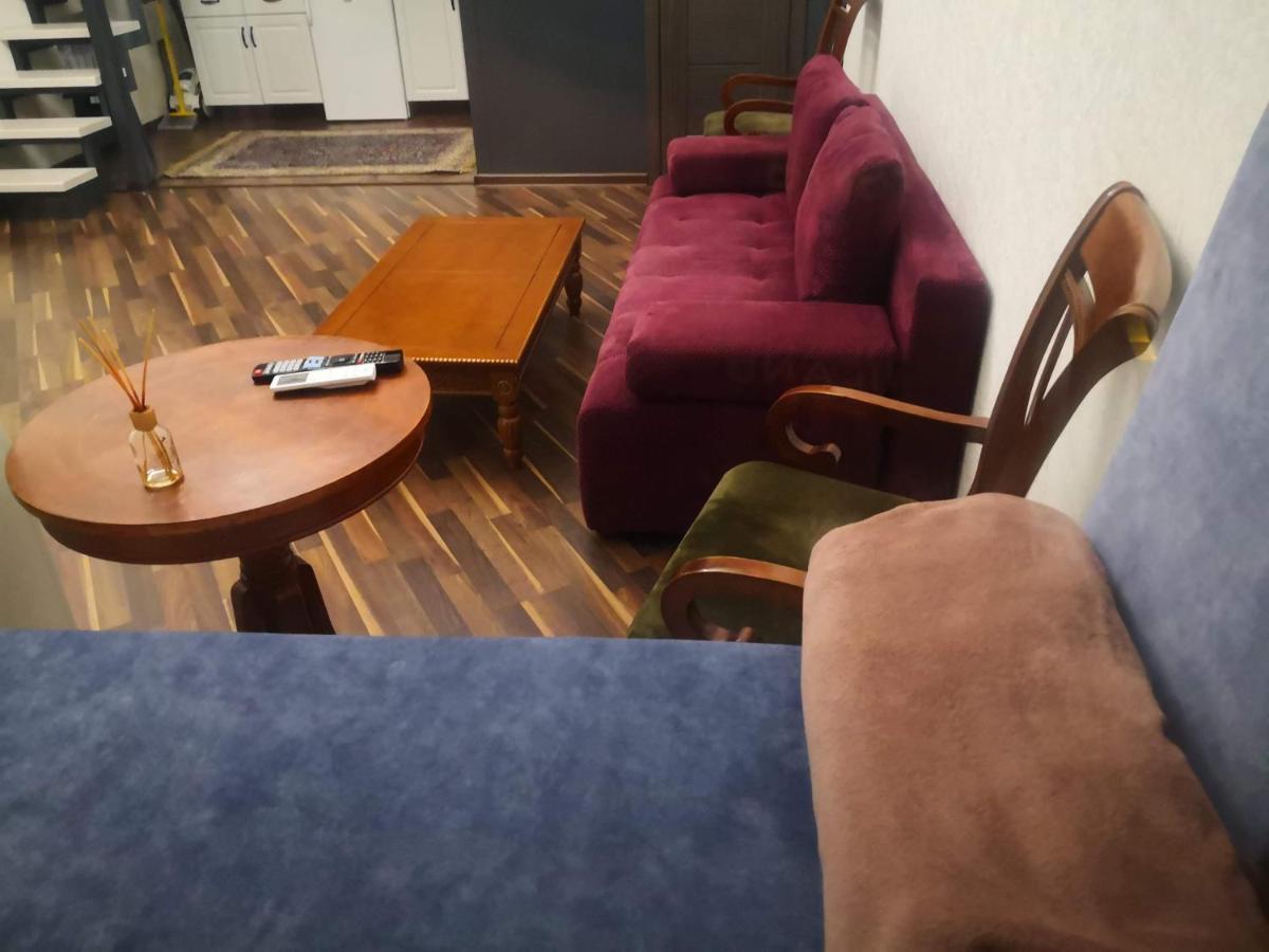 Затишні Апартаменти, Вулиця Дерибасівська, 13 Odessa Luaran gambar
