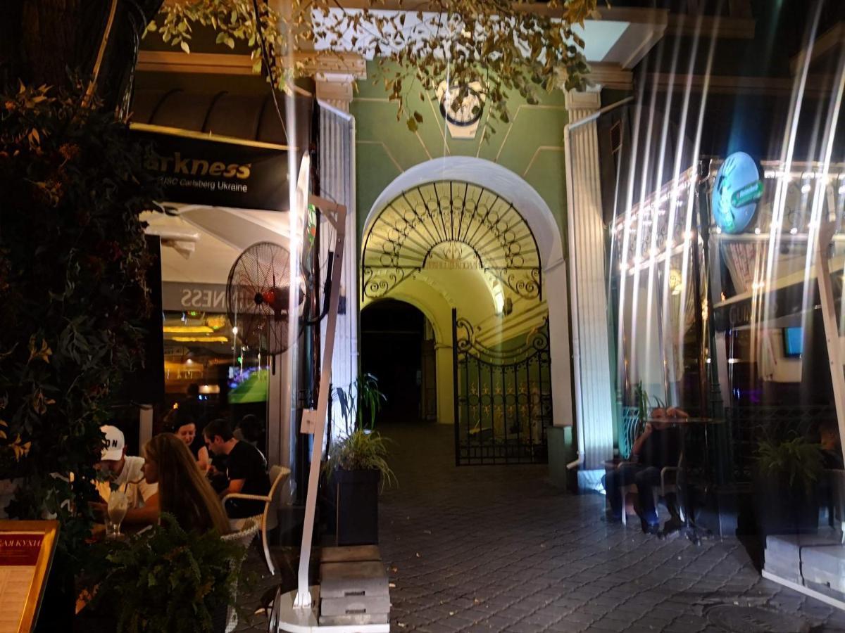 Затишні Апартаменти, Вулиця Дерибасівська, 13 Odessa Luaran gambar
