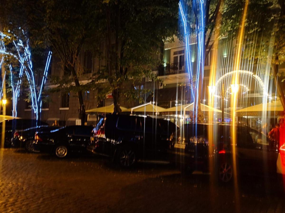 Затишні Апартаменти, Вулиця Дерибасівська, 13 Odessa Luaran gambar