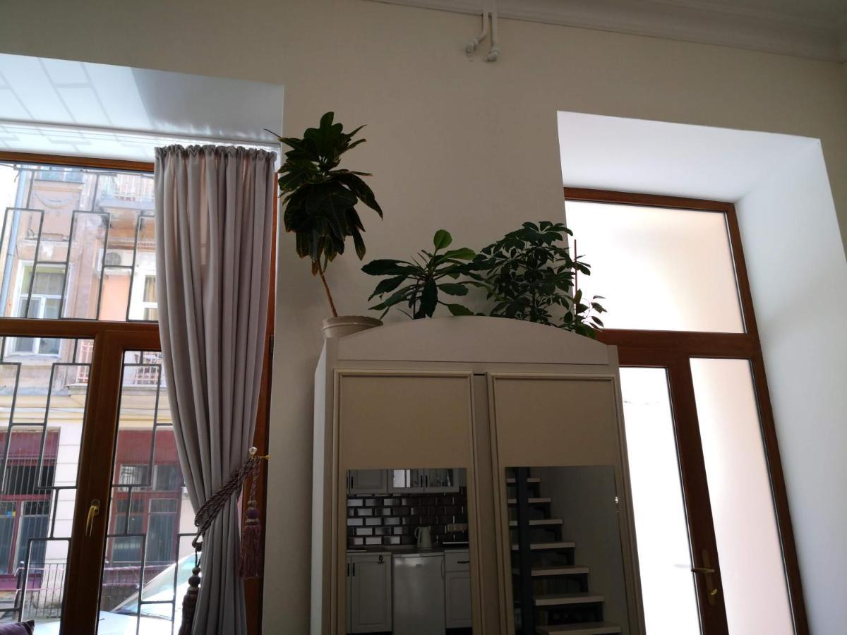Затишні Апартаменти, Вулиця Дерибасівська, 13 Odessa Luaran gambar