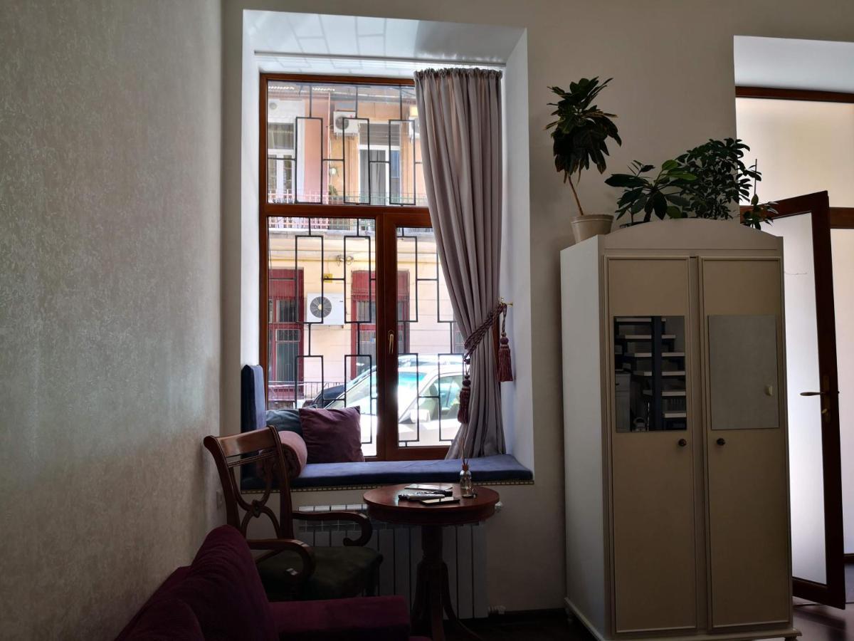 Затишні Апартаменти, Вулиця Дерибасівська, 13 Odessa Luaran gambar