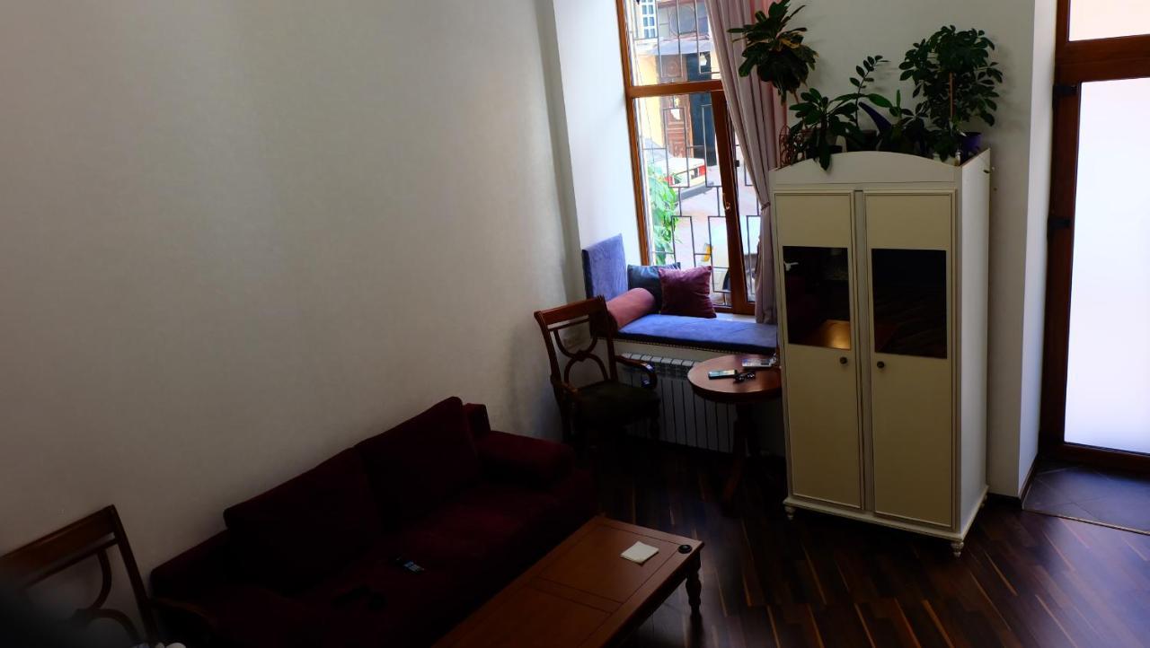 Затишні Апартаменти, Вулиця Дерибасівська, 13 Odessa Luaran gambar